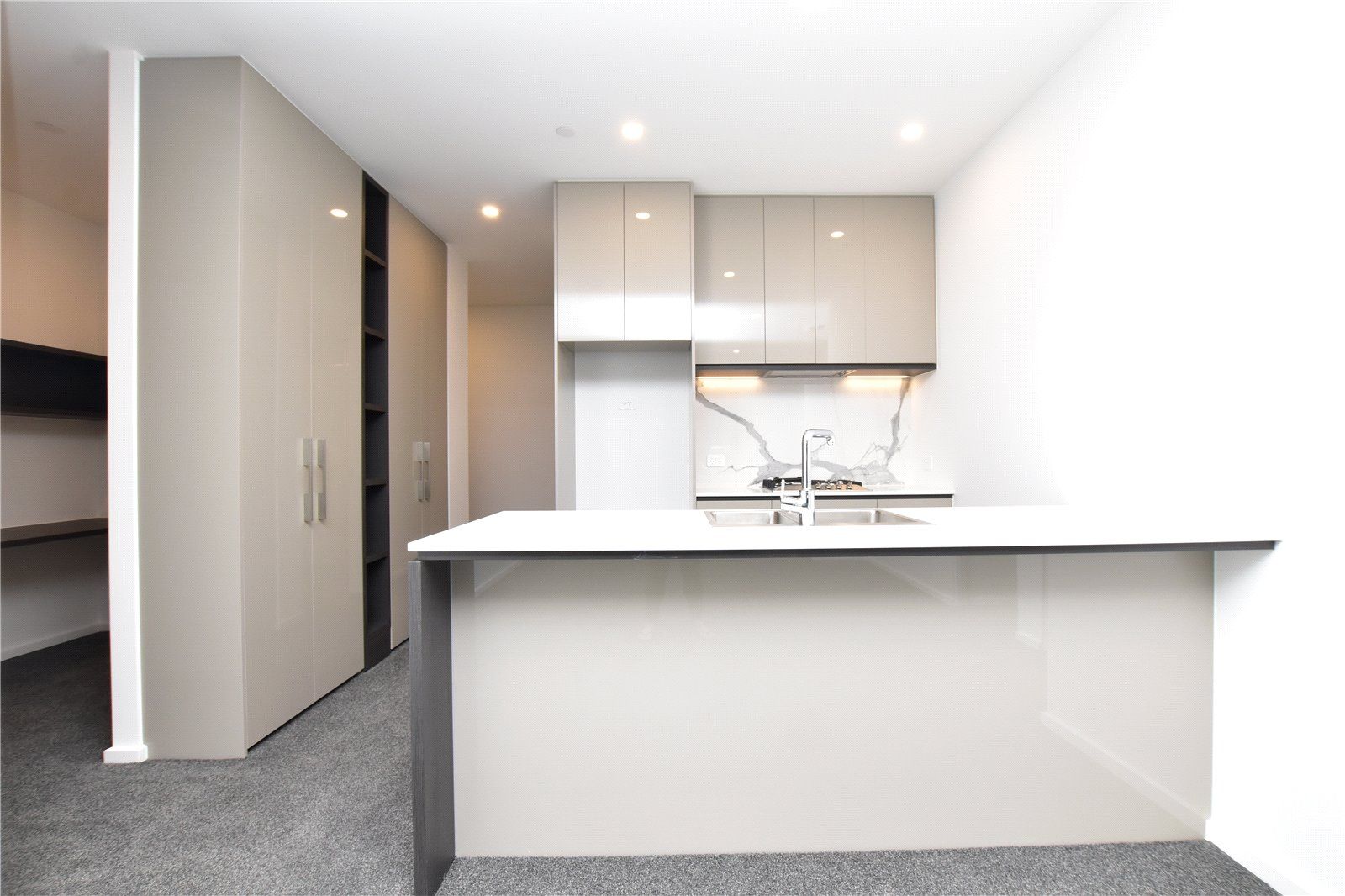 3 bedrooms Apartment / Unit / Flat in 1507/81 City Road SOUTHBANK VIC, 3006