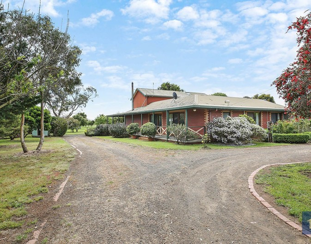 825 Nalangil Road, Corunnun VIC 3249