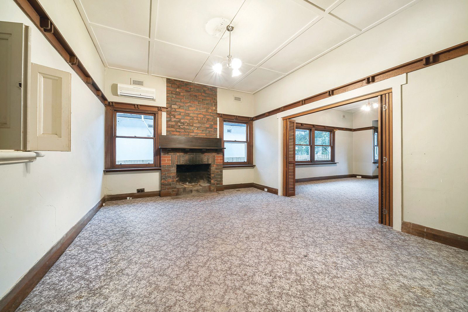 8 Oulton Street, Caulfield North VIC 3161, Image 2