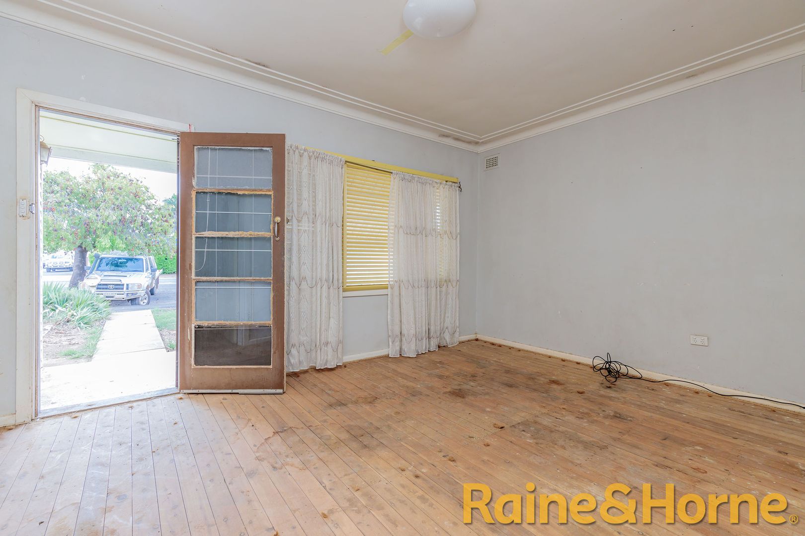 28 Bourke Street, Dubbo NSW 2830, Image 1