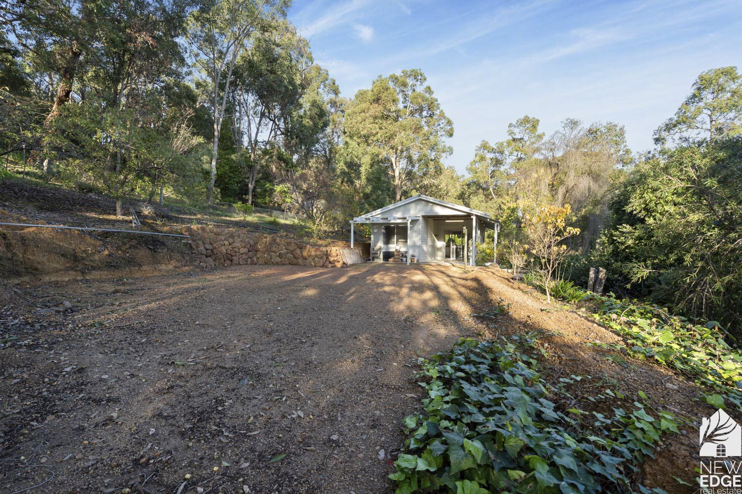 1 bedrooms Studio in 2a Holpin Place GLEN FORREST WA, 6071