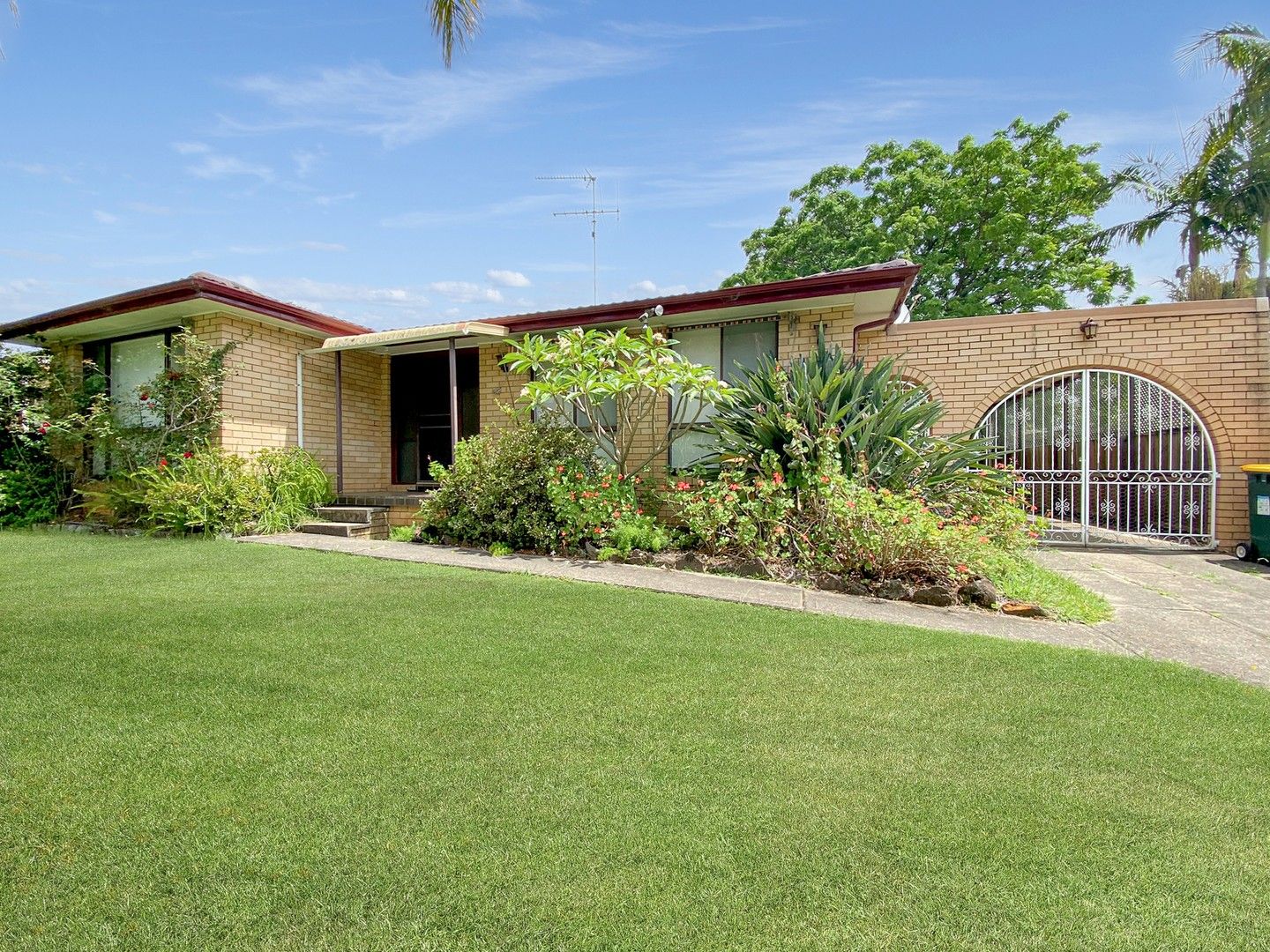 61 Isaac Smith Parade, Kings Langley NSW 2147 House For Rent Domain