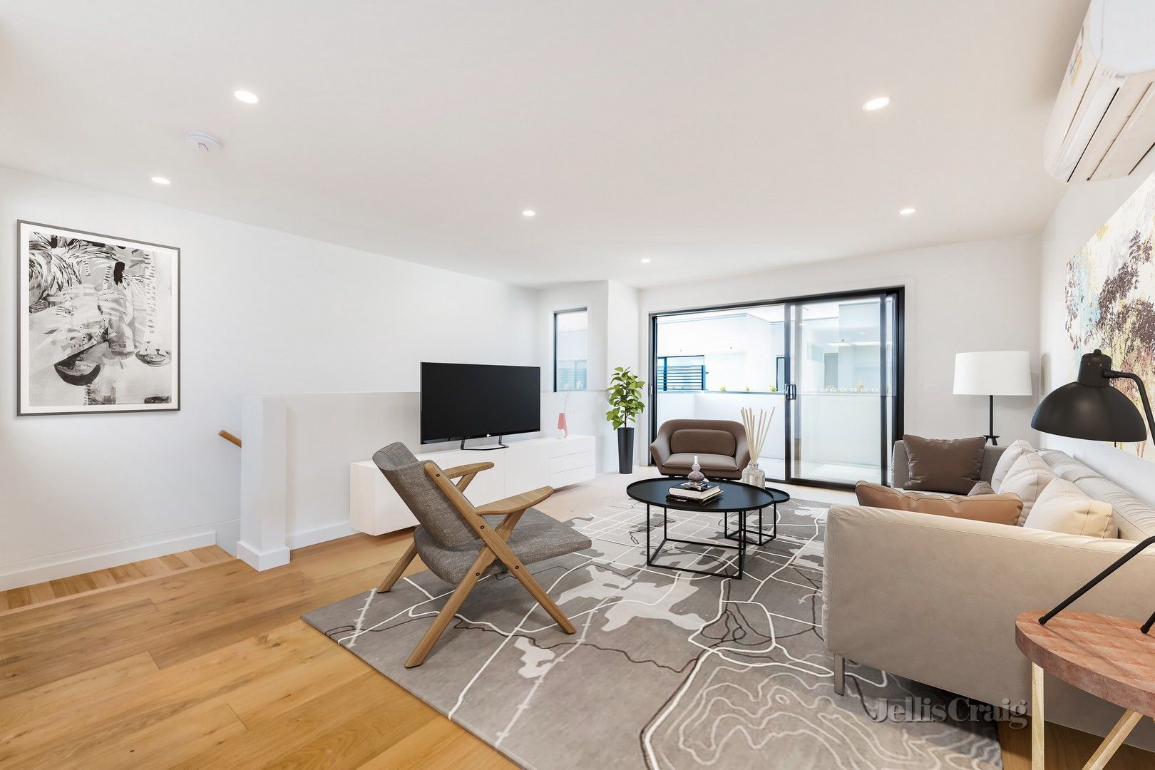 2 bedrooms Townhouse in 17/10 Davies Street BRUNSWICK VIC, 3056