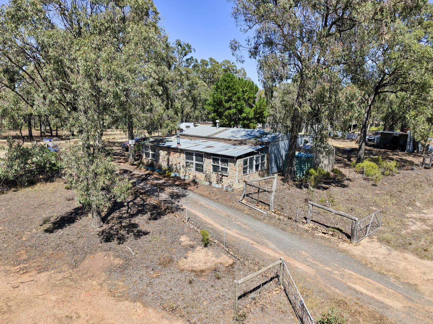 Additional image 16 of 231 Tunnecliffs Lane, Heathcote VIC 3523