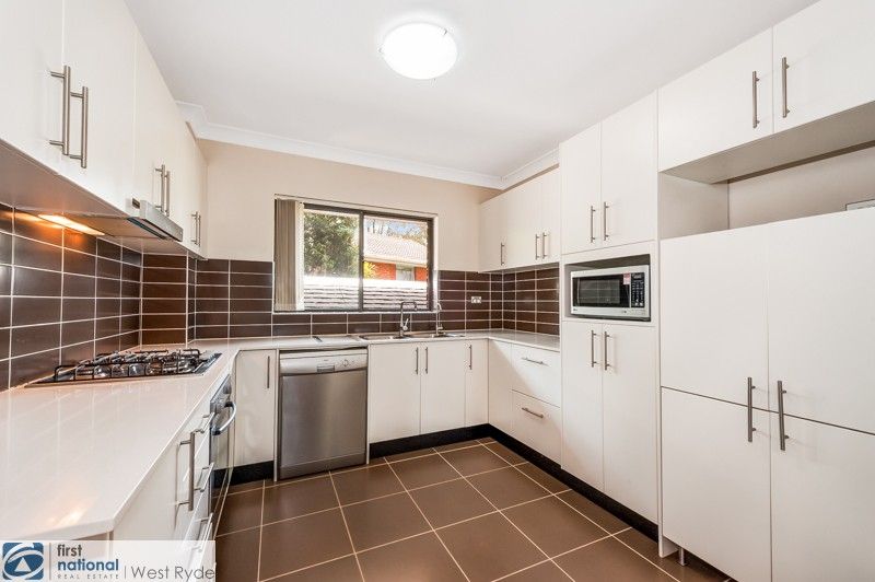 4/11 Pennant Avenue, Denistone NSW 2114, Image 2