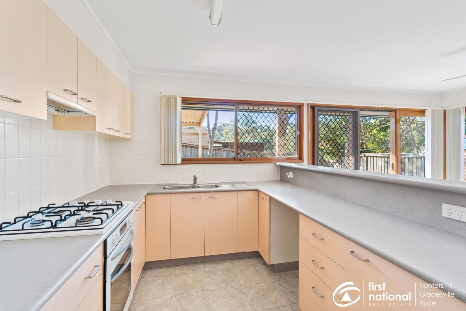 2/23 Malvina Street, Ryde NSW 2112, Image 2