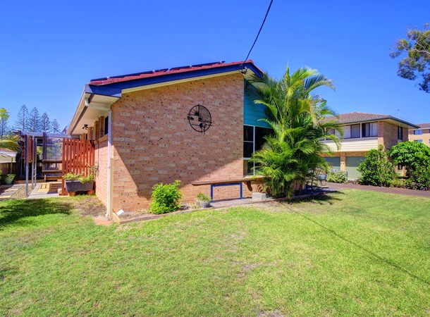 1/39 Wharf Street, Tuncurry NSW 2428