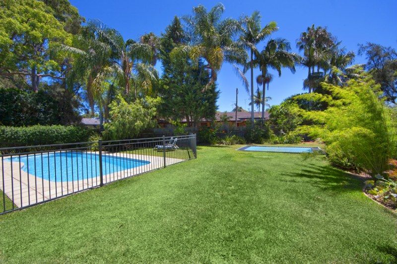 4 Holloway Place, Curl Curl NSW 2096, Image 2