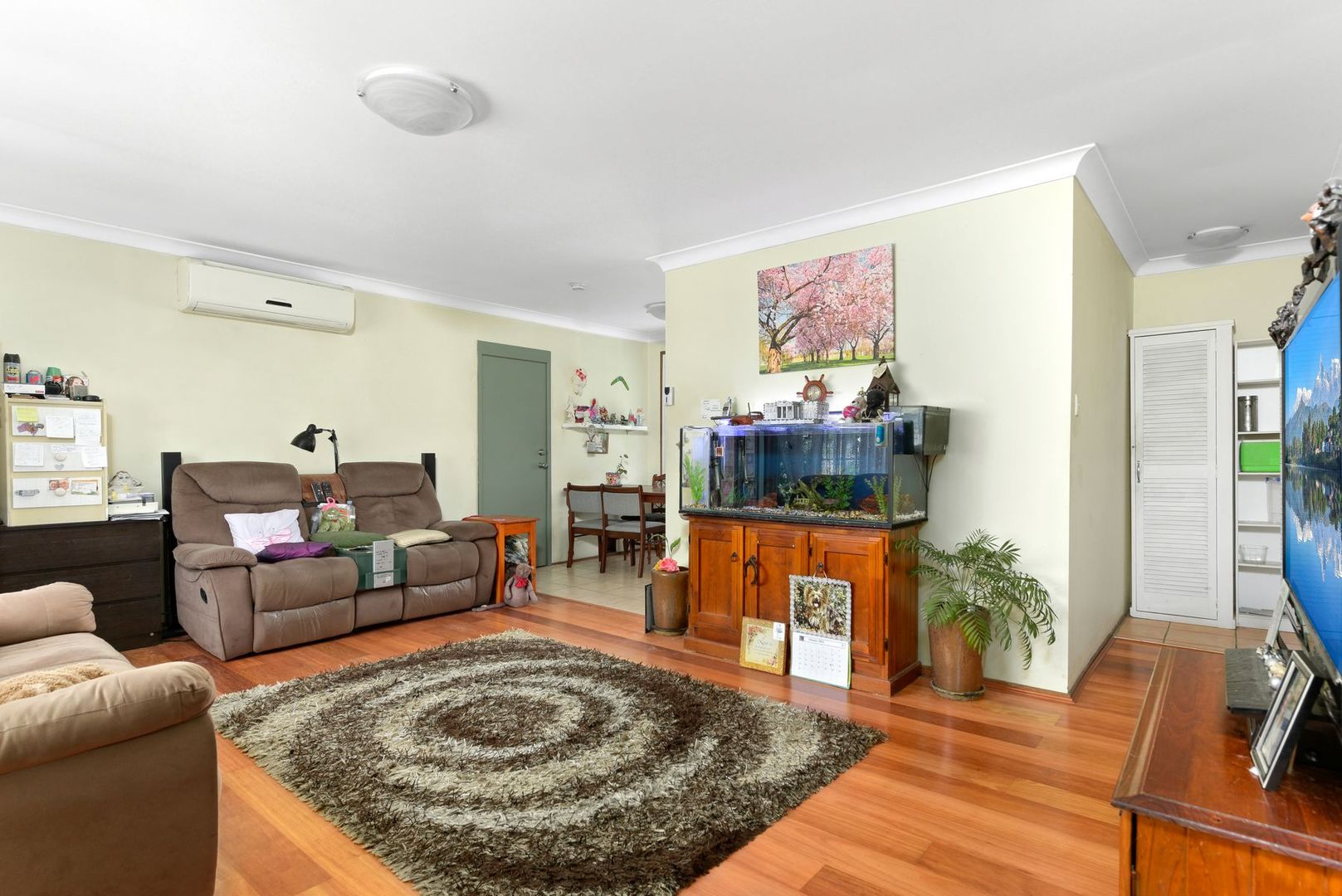 9/12 Bensley Road, Macquarie Fields NSW 2564, Image 2