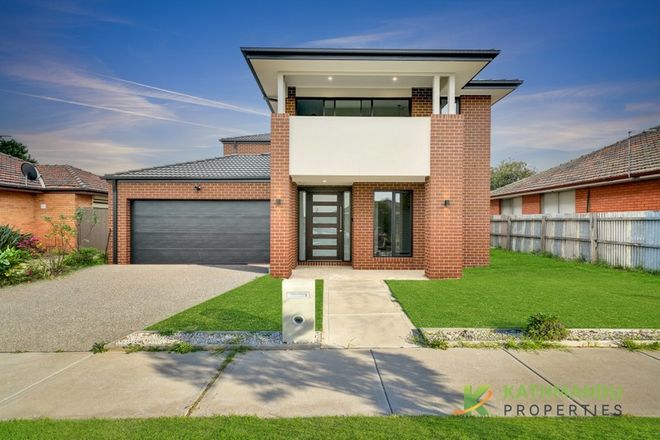 Picture of 64 Curtin Avenue, LALOR VIC 3075