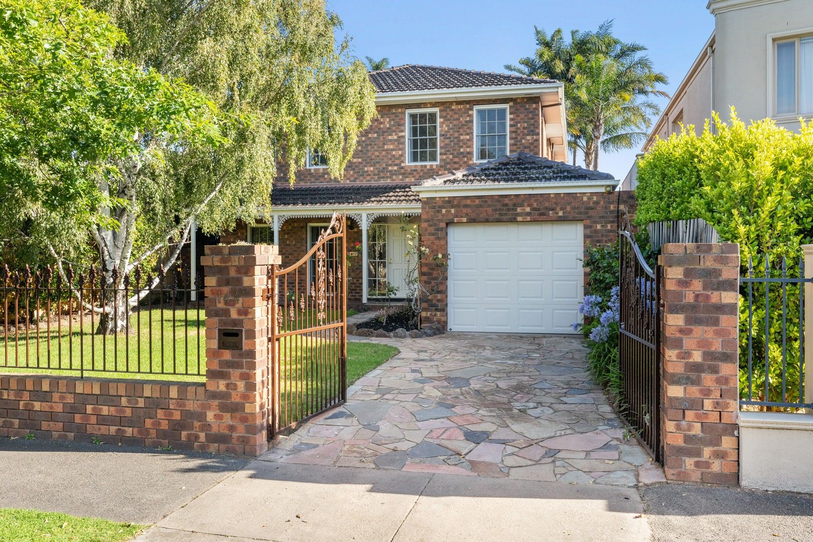 4 bedrooms House in 144 Head Street BRIGHTON VIC, 3186