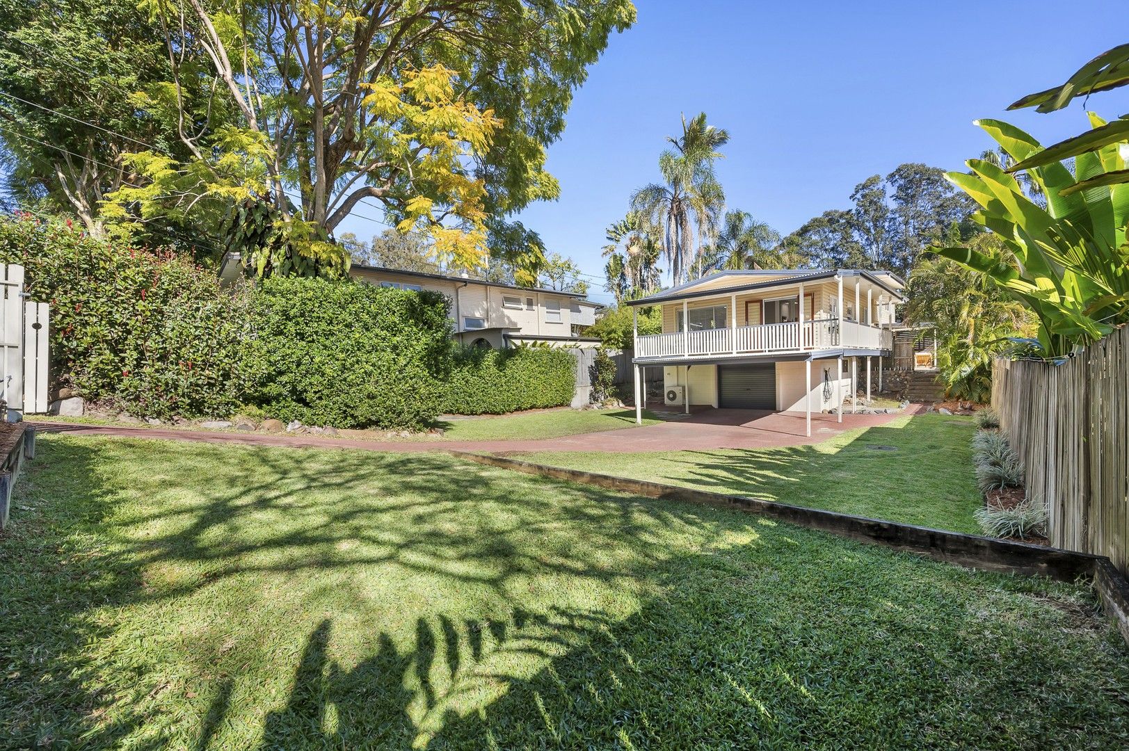3 bedrooms House in 10 Gymea Street THE GAP QLD, 4061