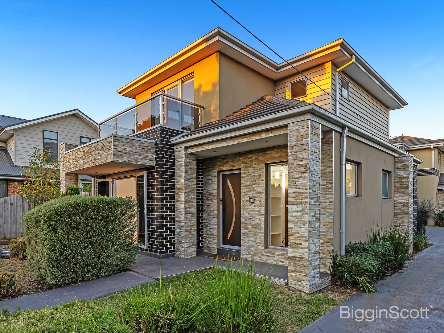 4 bedrooms Townhouse in 1/8 Monteith Street ALTONA NORTH VIC, 3025