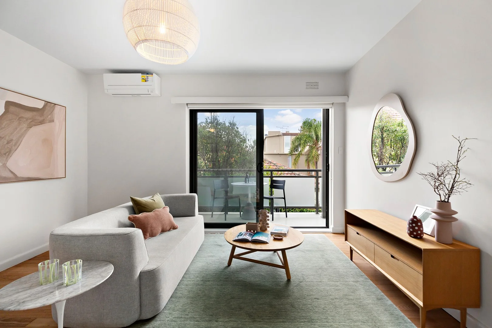 3/35 Pine Avenue, Elwood VIC 3184