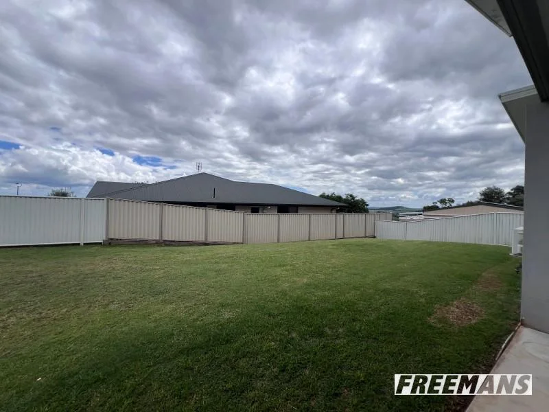 Additional image 32 of 1 Sharon Crescent, Kingaroy QLD 4610