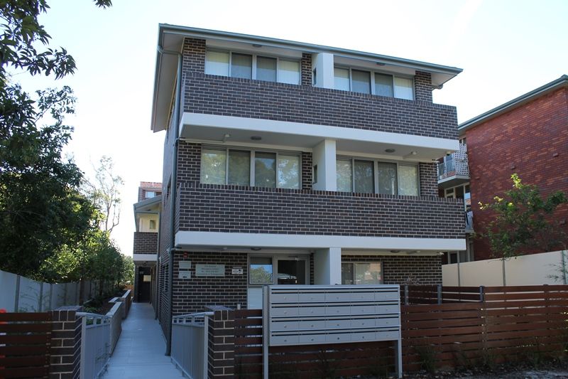 1 bedrooms Apartment / Unit / Flat in 15/12 The Avenue ASHFIELD NSW, 2131