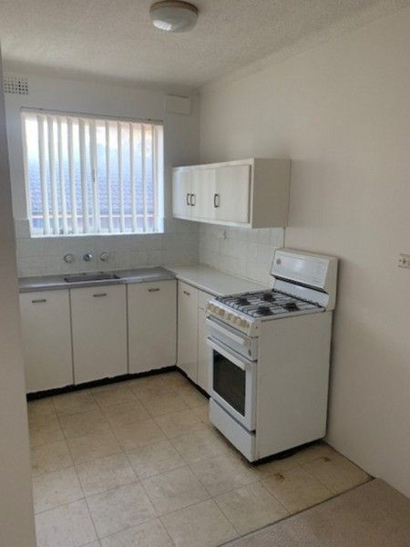 2 bedrooms Apartment / Unit / Flat in 6/43 Doomben Avenue EASTWOOD NSW, 2122