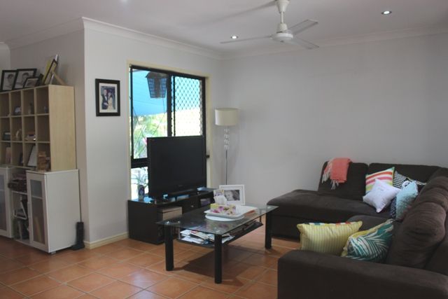 9 Somerset Street, Horseshoe Bay QLD 4819, Image 2