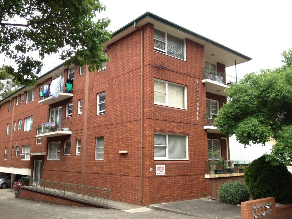 2 bedrooms Apartment / Unit / Flat in 6/50 Park Rd HURSTVILLE NSW, 2220