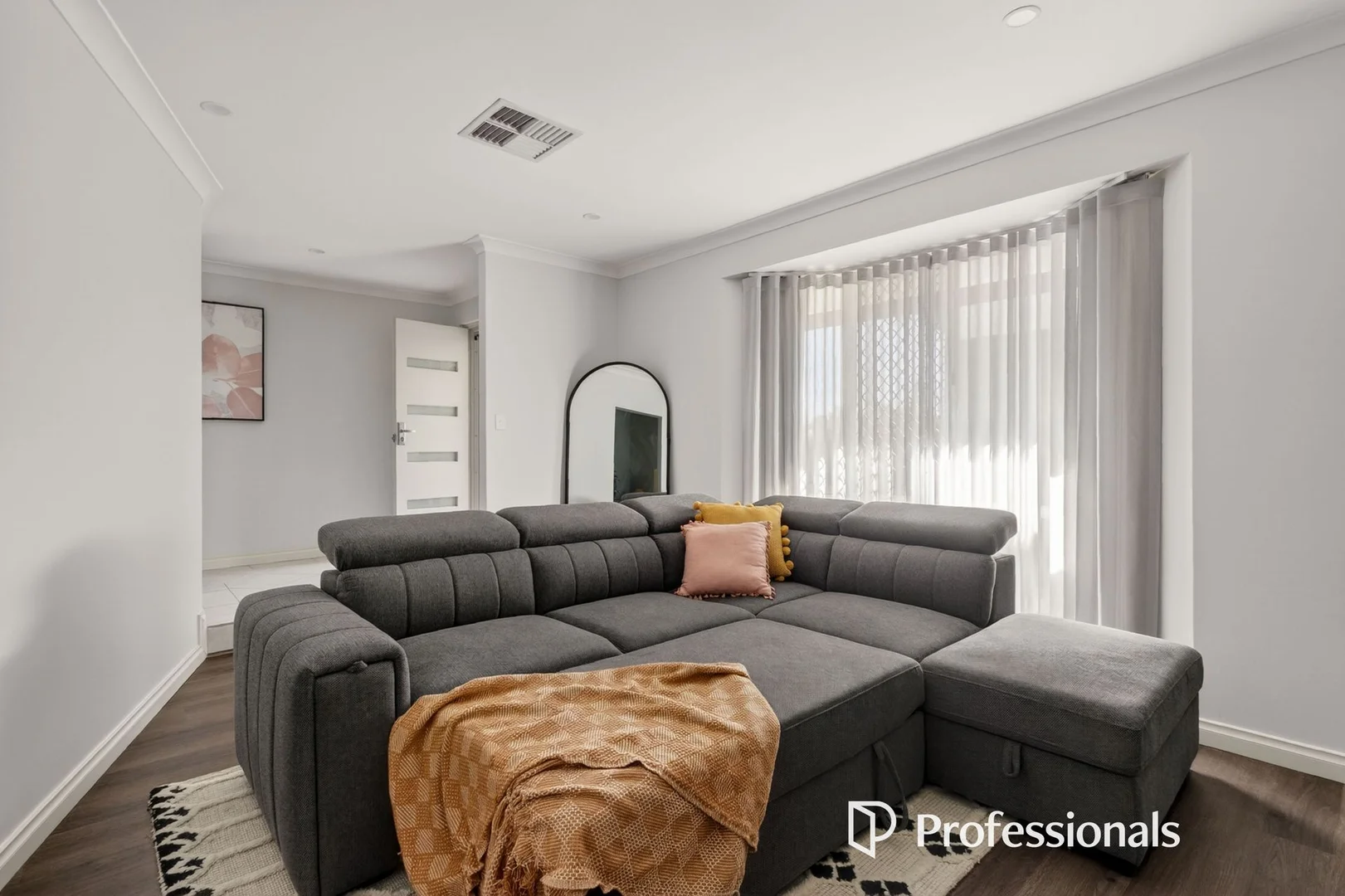 Additional image 6 of 70 Palmer Crescent, High Wycombe WA 6057