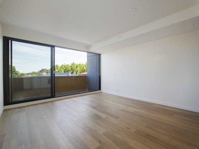 107/253 Waverley Road, Malvern East VIC 3145, Image 2