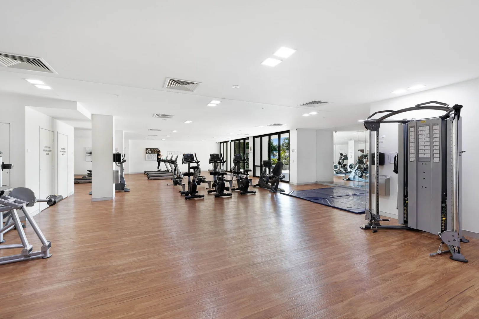 Additional image 8 of 1145/56 Scarborough St, Southport QLD 4215