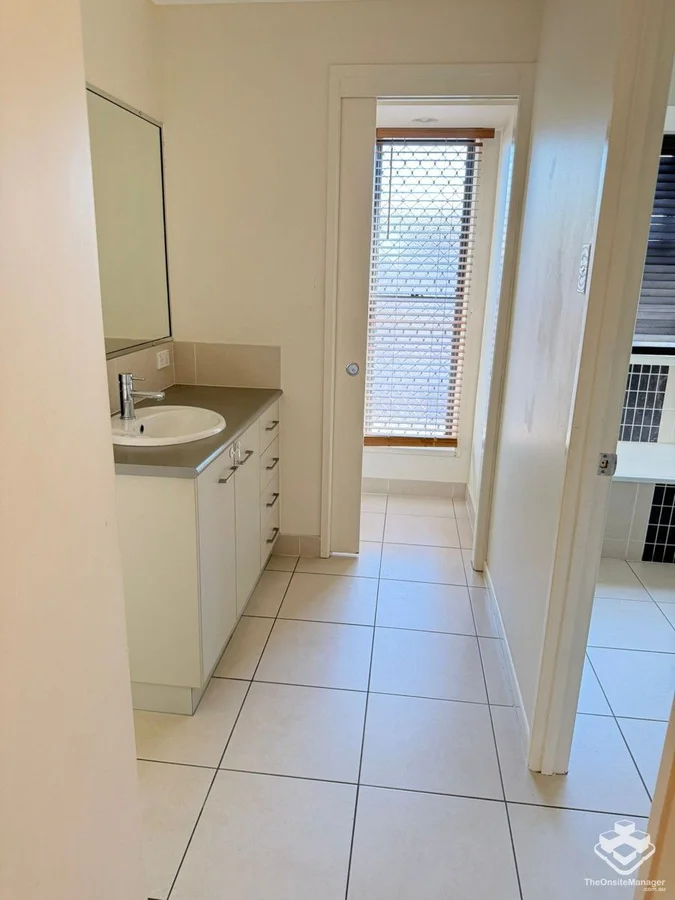 Additional image 12 of 13 Kensington Court, Glenella QLD 4740