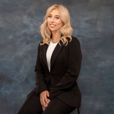 Sarah Sevdalis, Sales representative