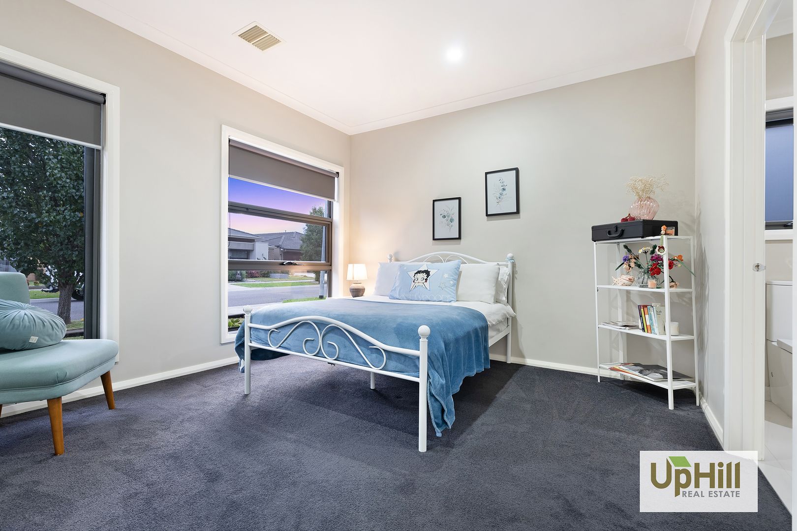 10 Yandra Street, Clyde North VIC 3978, Image 1