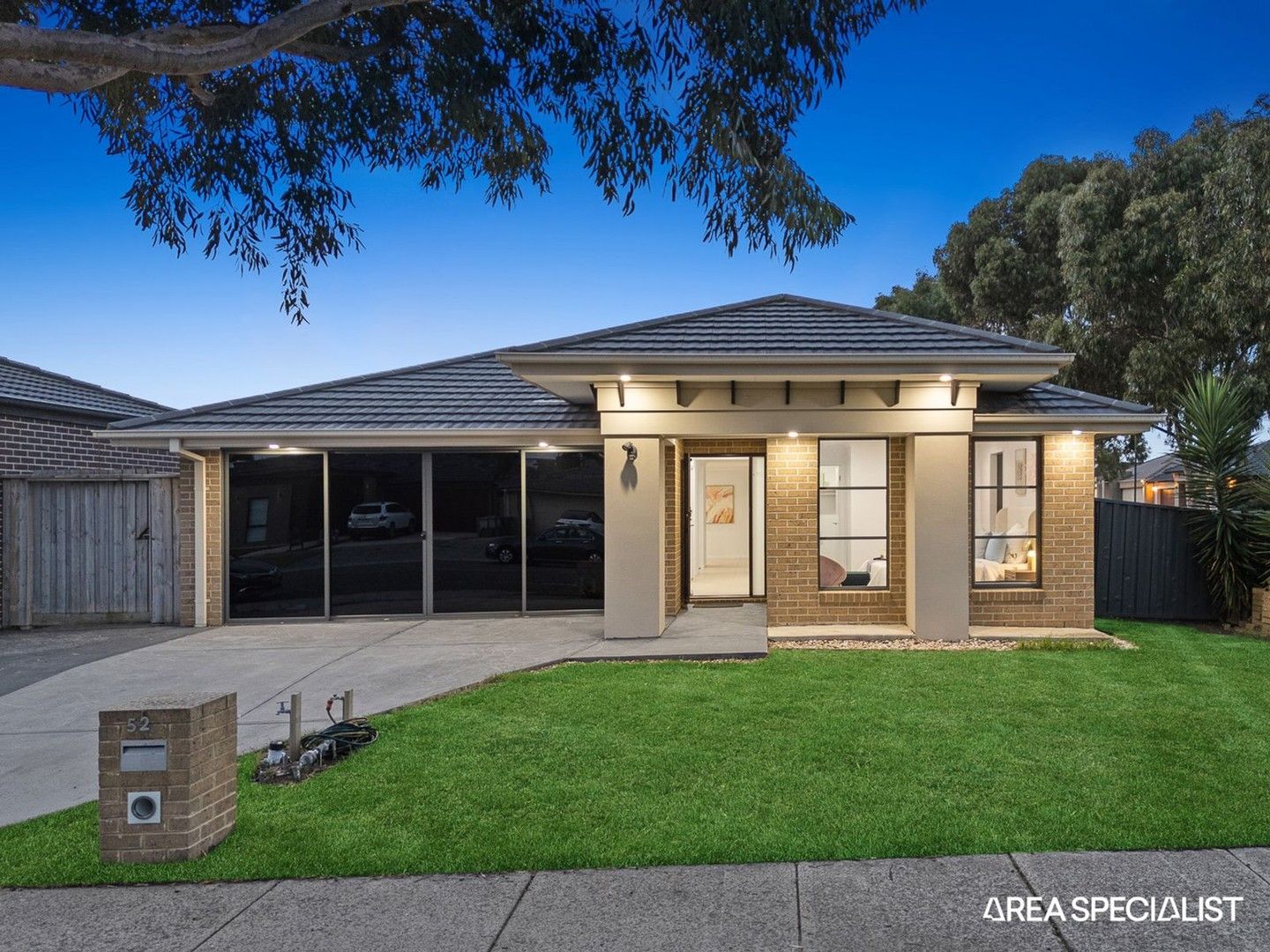 52 Chantenay Parade, Cranbourne North VIC 3977, Image 0