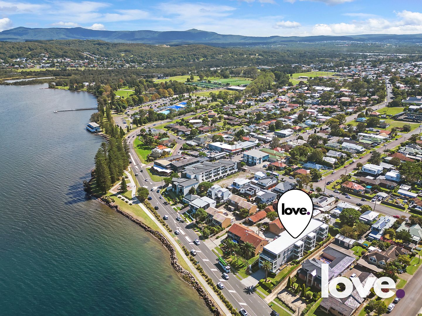 Speers Point NSW 2284 2 beds apartment for Sale, 1,050,000