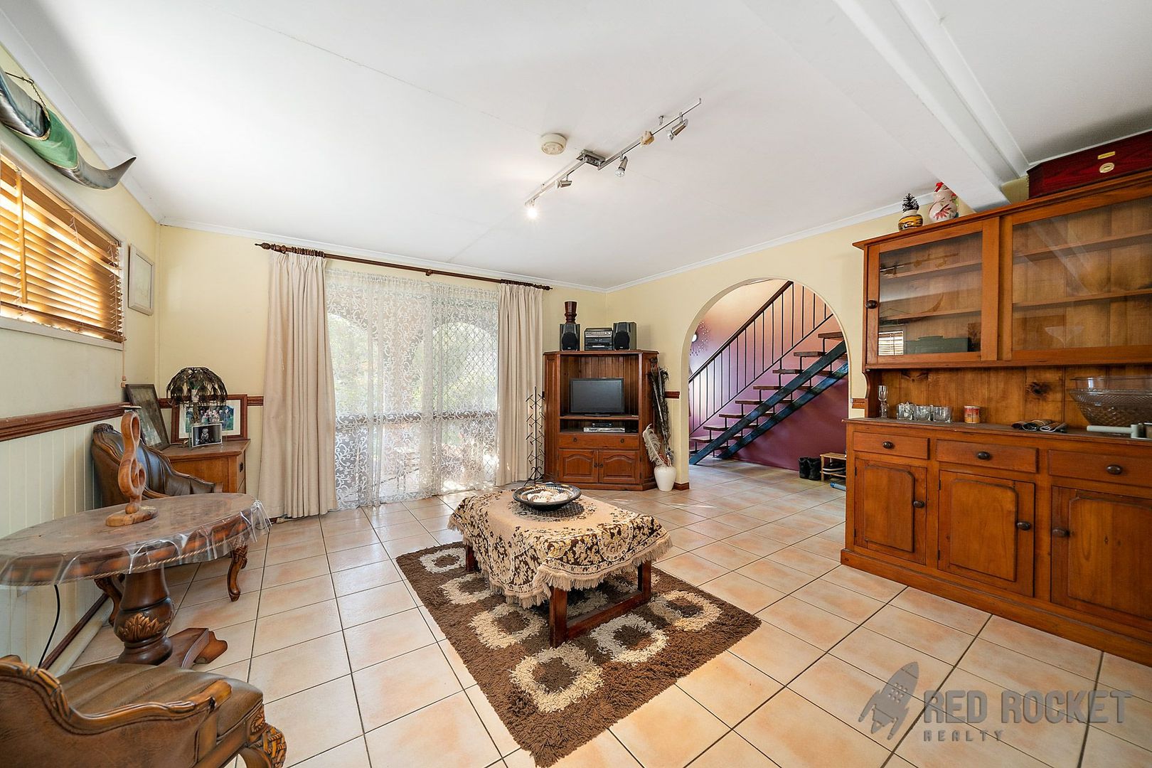 11 Thornhill Street, Springwood QLD 4127, Image 2