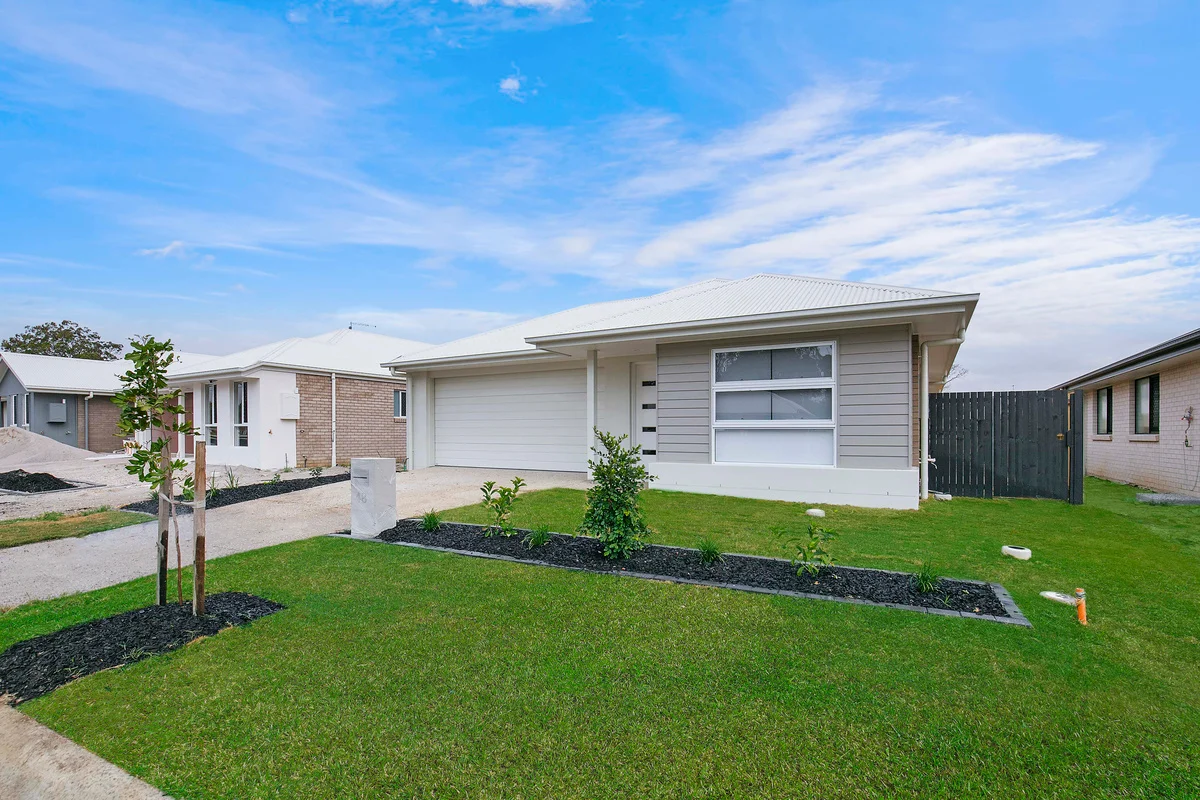 2/48 Love St, Upper Caboolture QLD 4510
