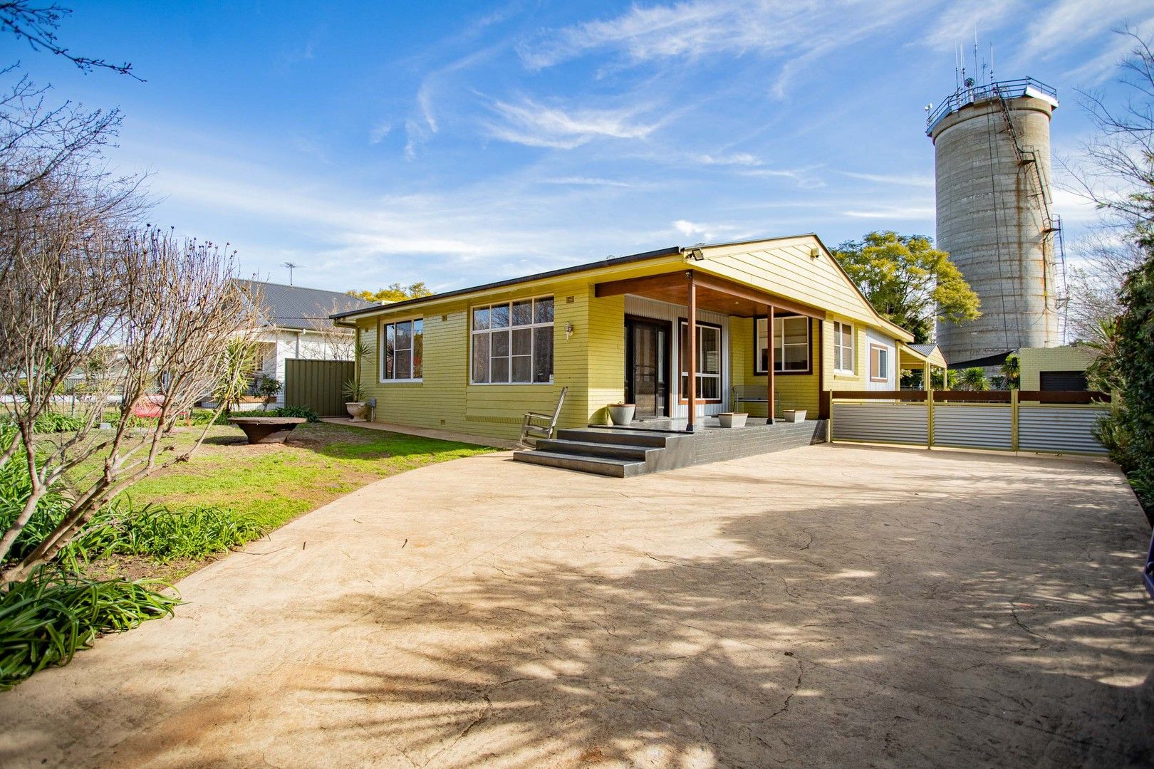 4 bedrooms House in 57 Jubilee Street DUBBO NSW, 2830