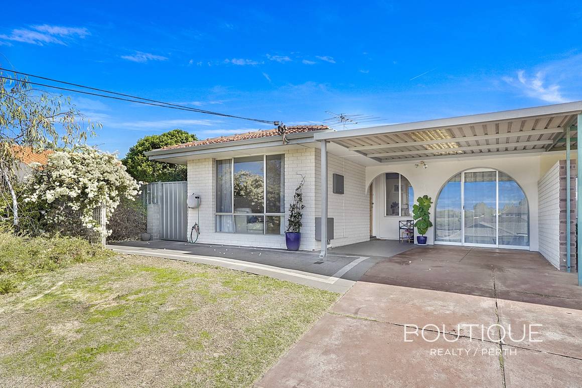 Picture of 27A Windsor Place, KALLAROO WA 6025