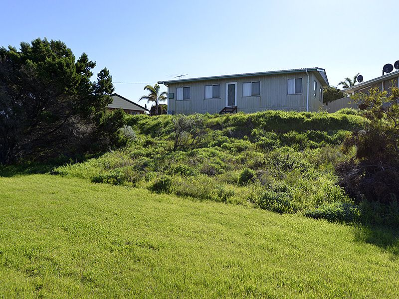 2 Burt Street, Quinns Rocks WA 6030, Image 2