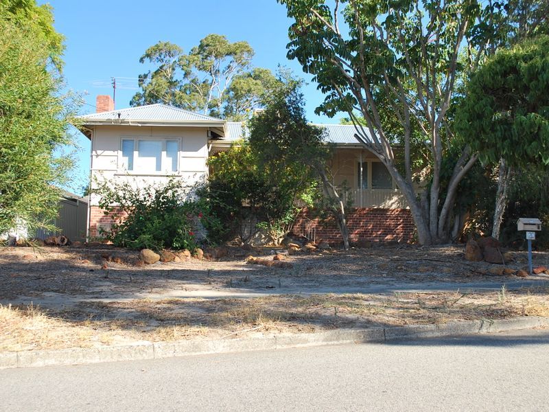 3 bedrooms House in 20 Anzac Street BAYSWATER WA, 6053