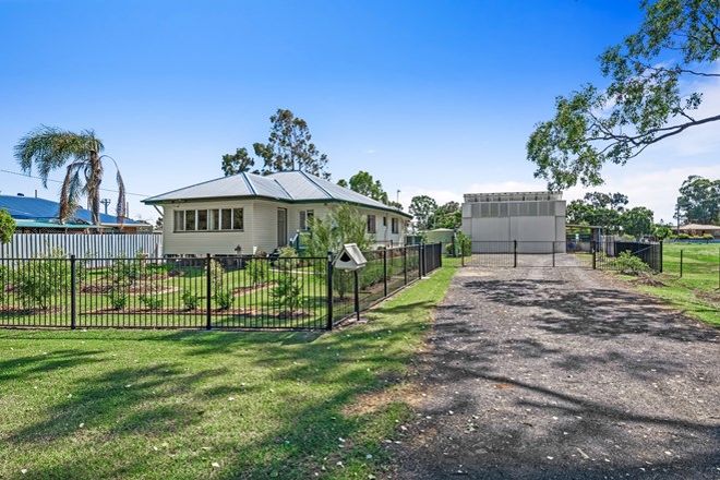 Picture of 32-34 Cunliffe Street, OAKEY QLD 4401