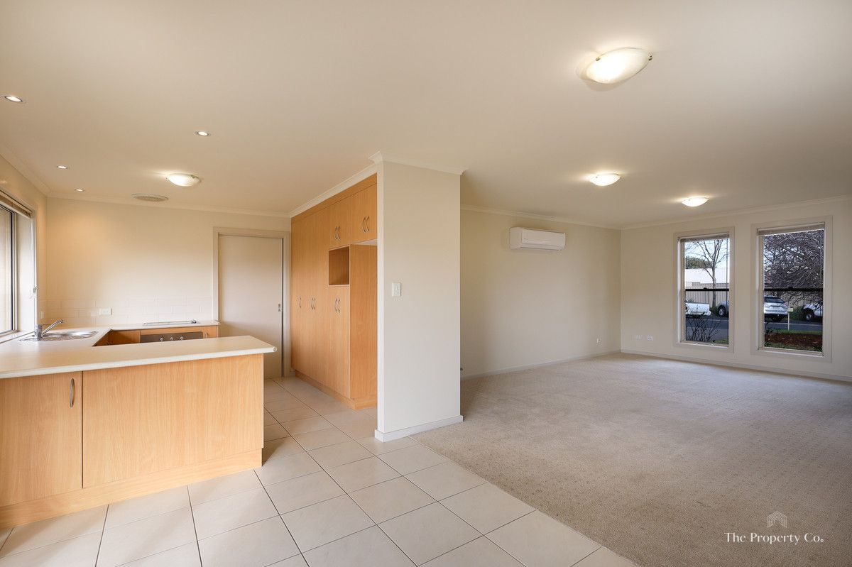 2 bedrooms Apartment / Unit / Flat in 1/2A Coolabah Street MOUNT GAMBIER SA, 5290