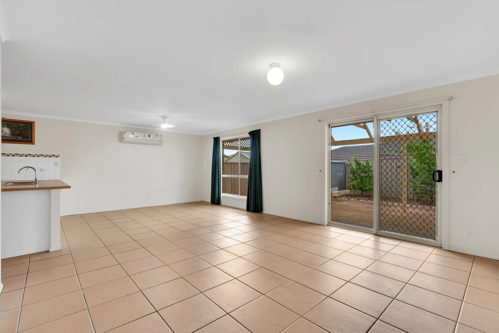Additional image 6 of 31 Mary Crescent, Craigmore SA 5114