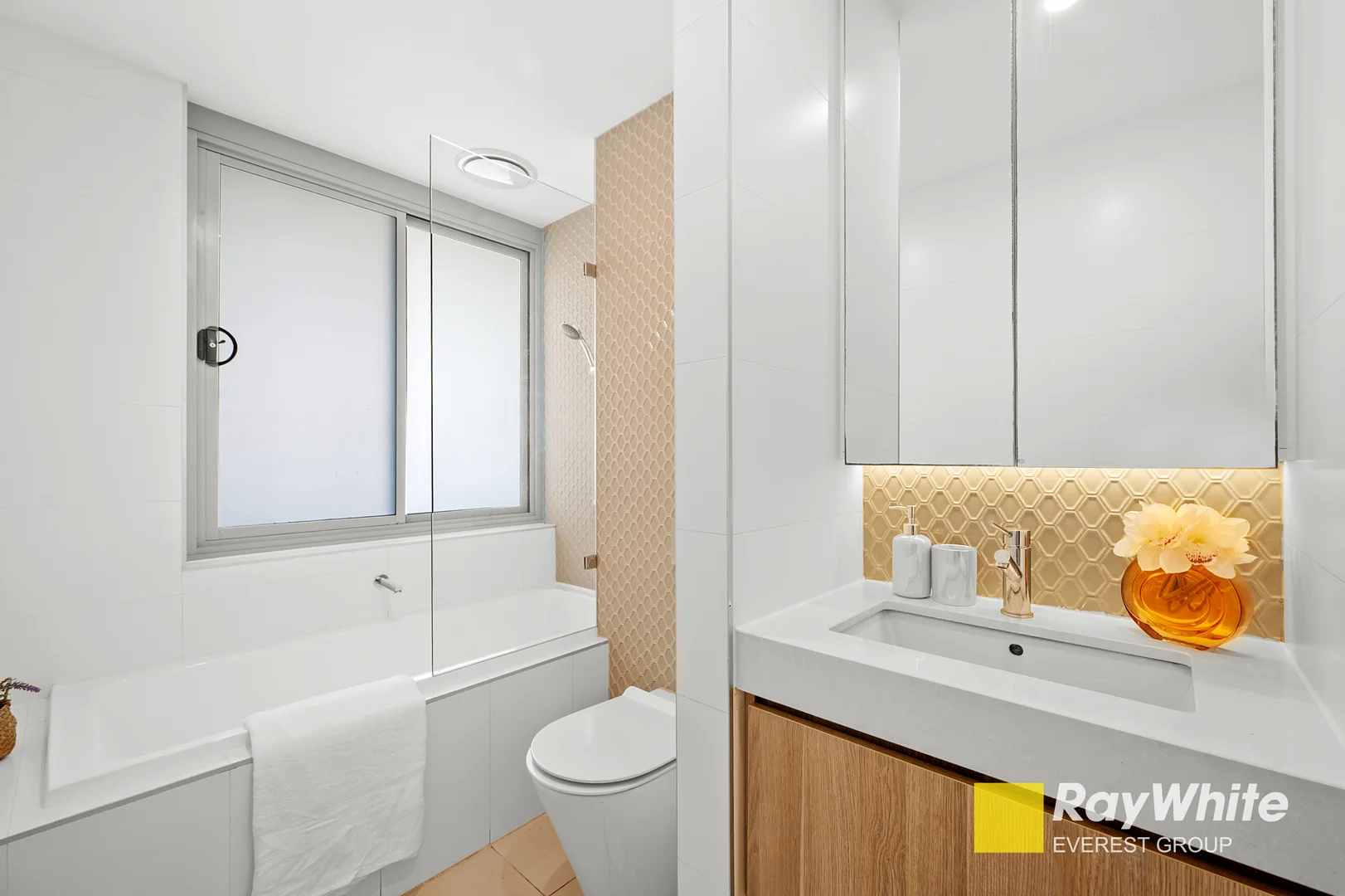 Image 16