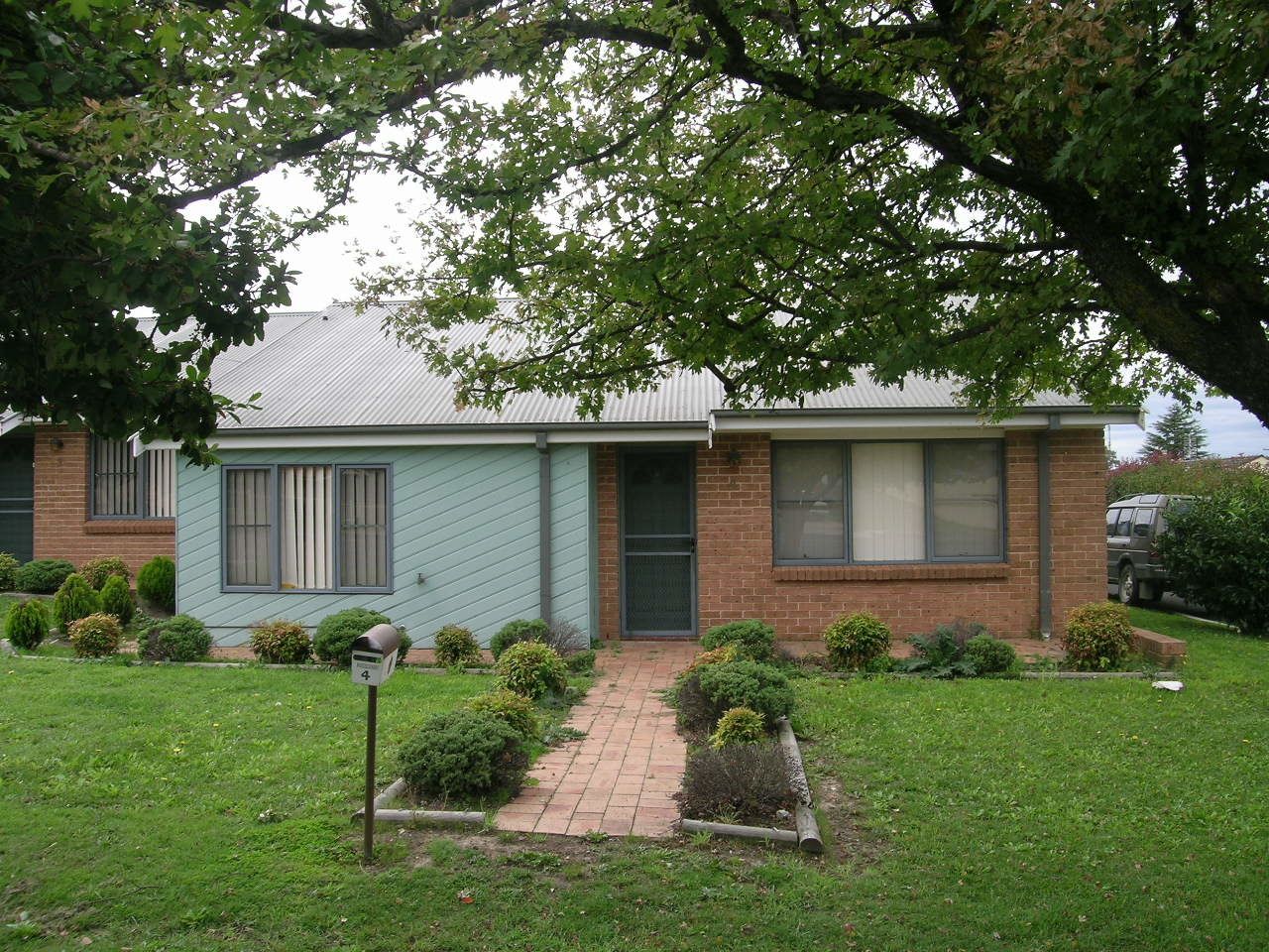 2 bedrooms House in 1/100 Queen St OBERON NSW, 2787