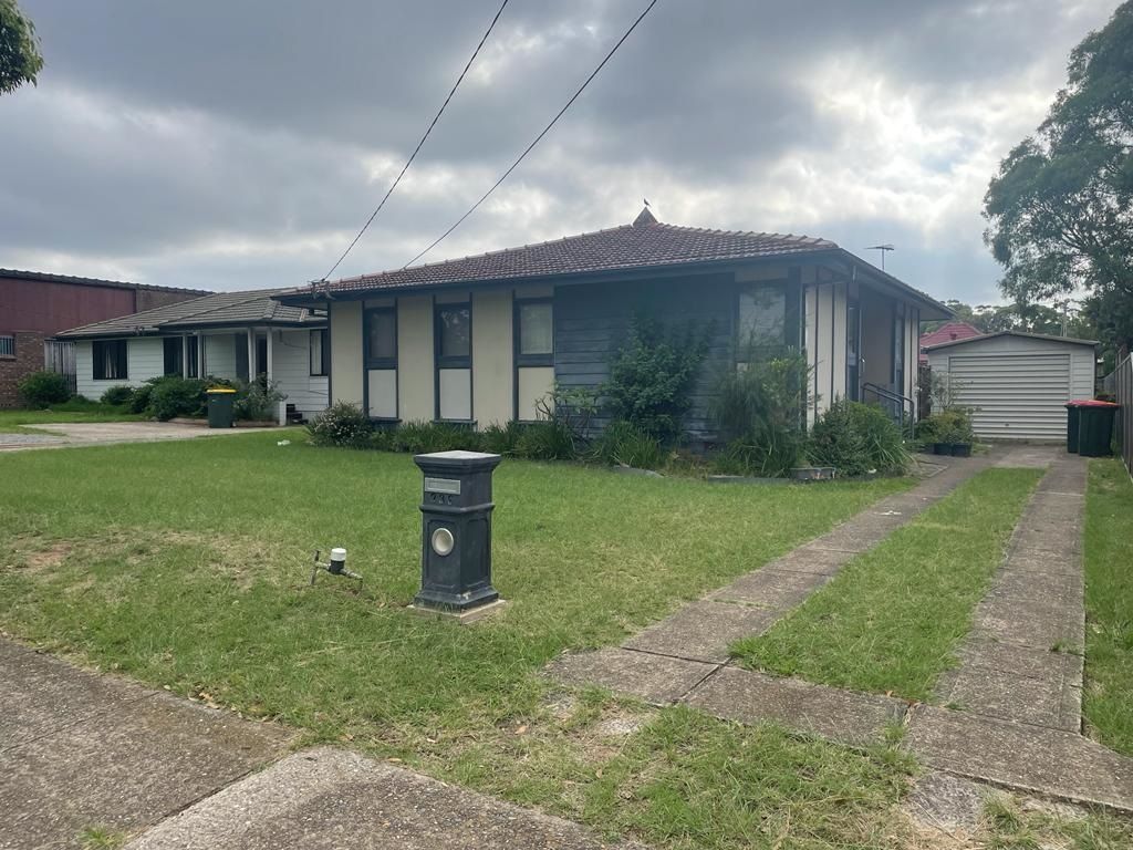 3 bedrooms House in 239 Carlisle Avenue MOUNT DRUITT NSW, 2770