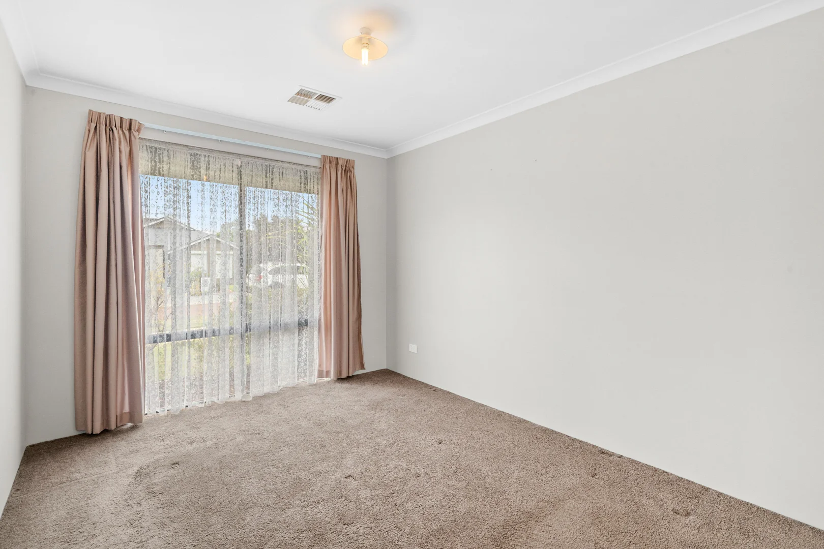 Additional image 27 of 28 Ashwood Parkway, Lakelands WA 6180