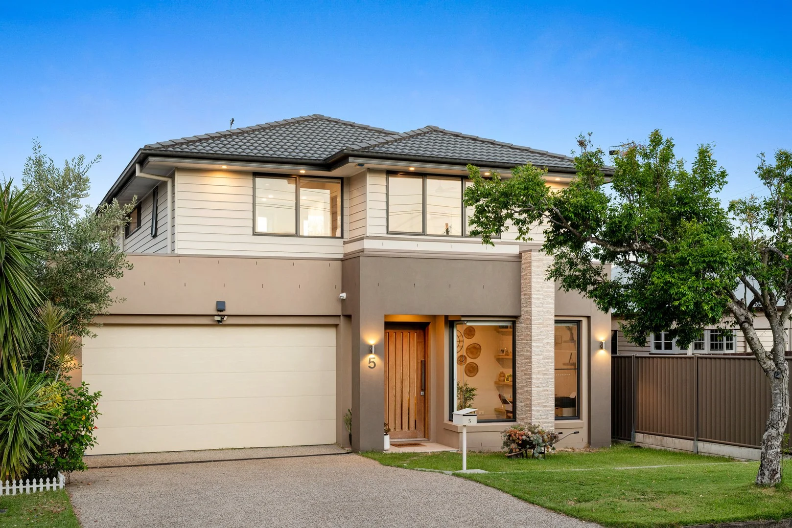 5 Mayrene Street, Carina QLD 4152