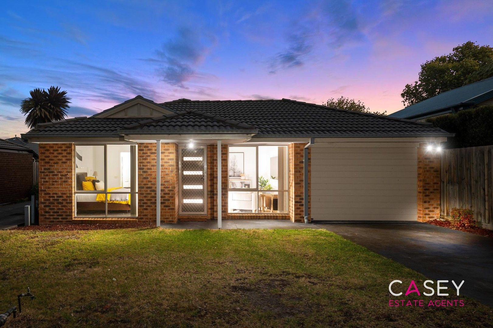 1/52 Bowen Street, Cranbourne VIC 3977