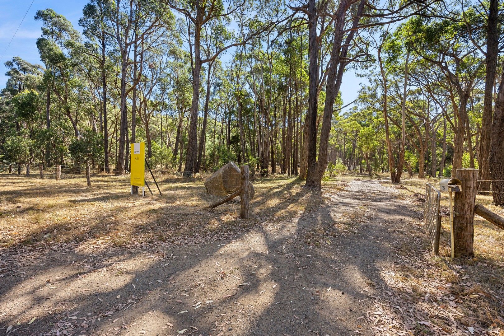 Vacant land in 75 Feeneys Lane, BENLOCH VIC, 3435