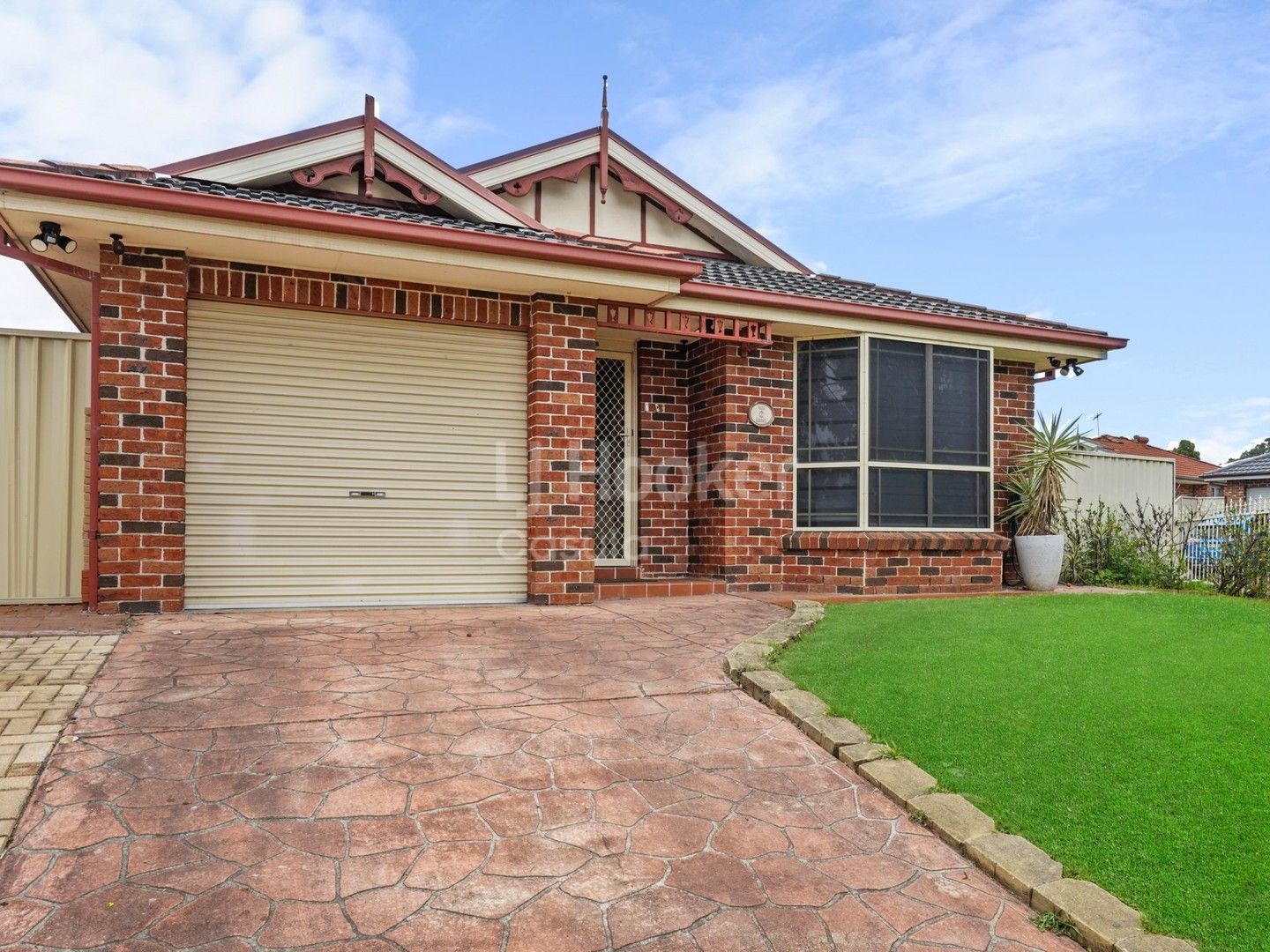 3 bedrooms House in 12B Warialda Way HINCHINBROOK NSW, 2168