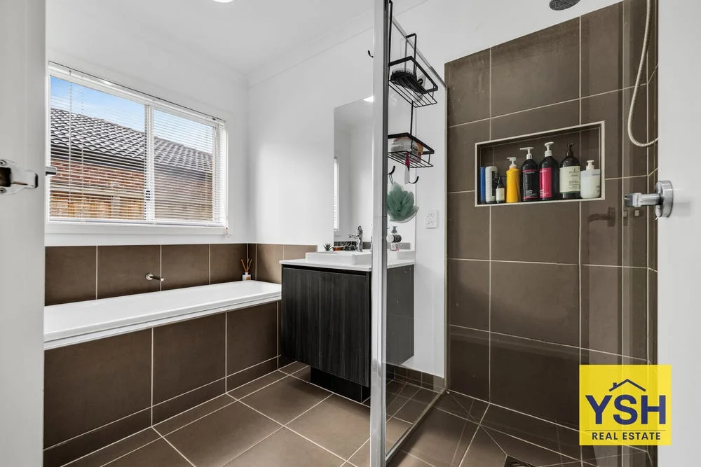 Additional image 8 of 42 Crisbrook Cr, Winter Valley VIC 3358