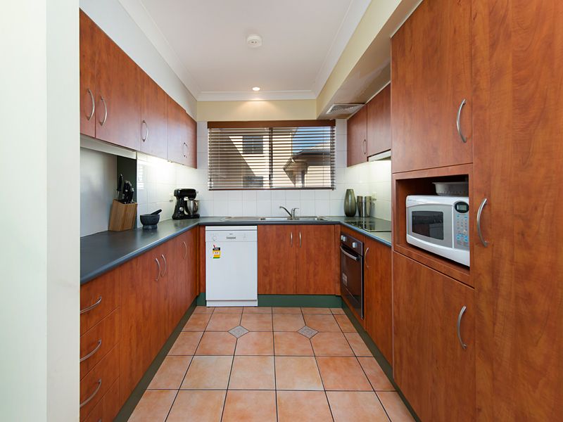 3/53 Sandford Street, St Lucia QLD 4067, Image 2